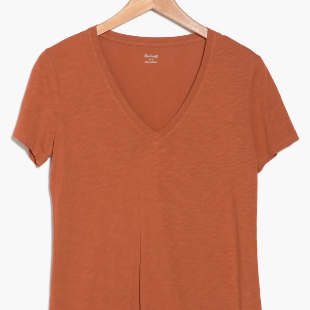 Madewell V-Neck Tee Size L Afterglow Red